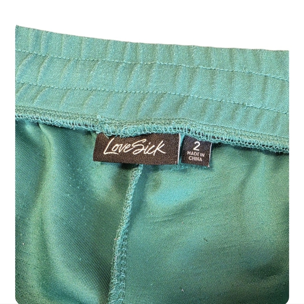 Torrid LoveSick Classic Fit Jogger Green with Glitter Stripe Size 2 18-20 - Picture 7 of 7
